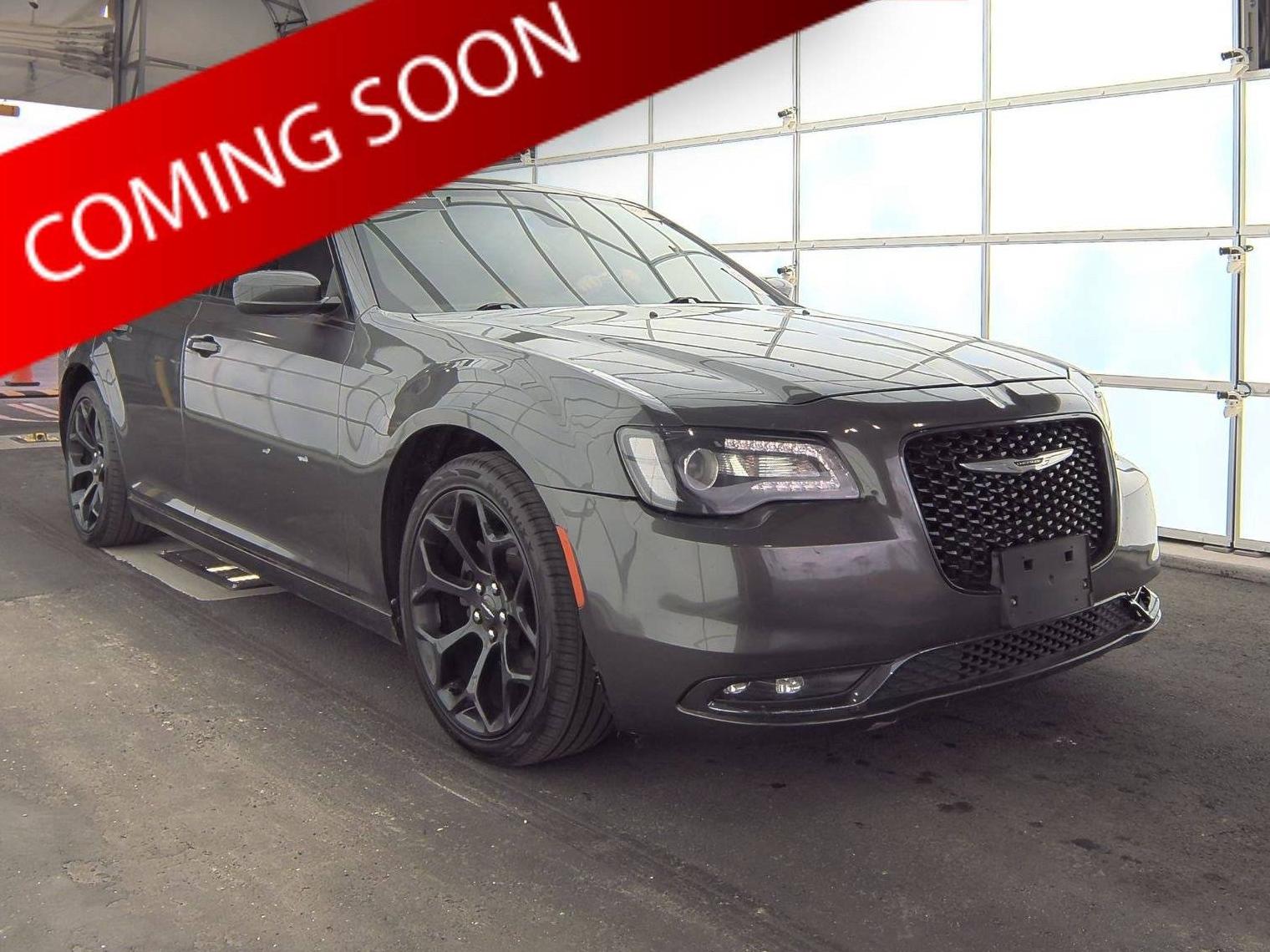 CHRYSLER 300 2019 2C3CCABG8KH565992 image