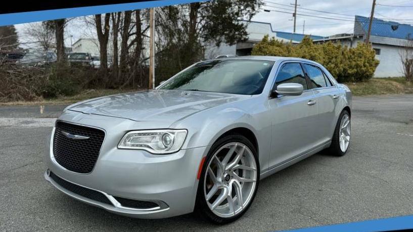 CHRYSLER 300 2019 2C3CCAAG9KH568854 image