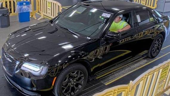 CHRYSLER 300 2019 2C3CCAGG3KH586452 image