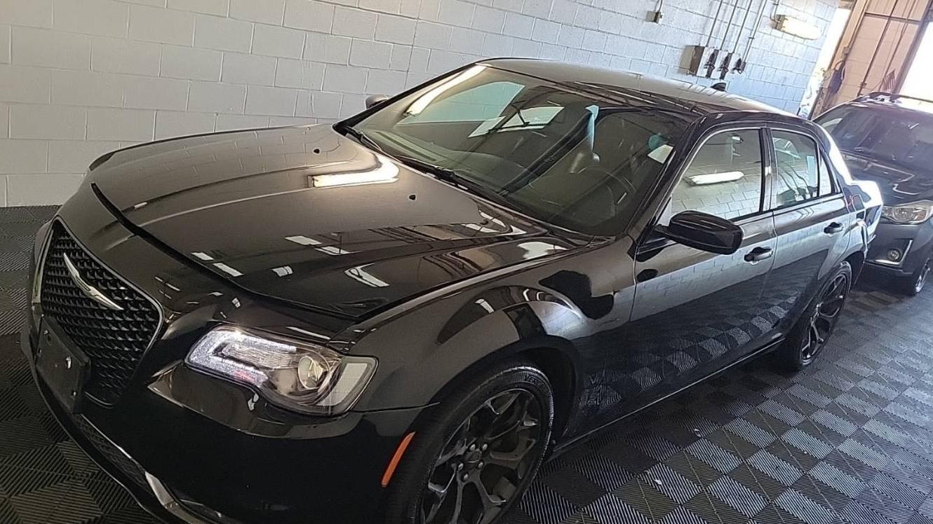 CHRYSLER 300 2019 2C3CCABG9KH635113 image