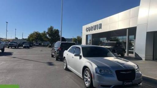 CHRYSLER 300 2019 2C3CCAAG0KH568936 image