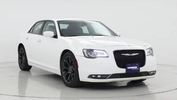 CHRYSLER 300 2019 2C3CCABG4KH697843 image