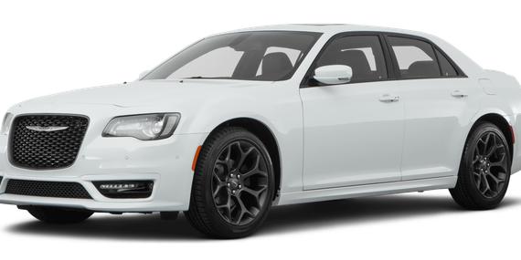 CHRYSLER 300 2018 2C3CCABT0JH117581 image