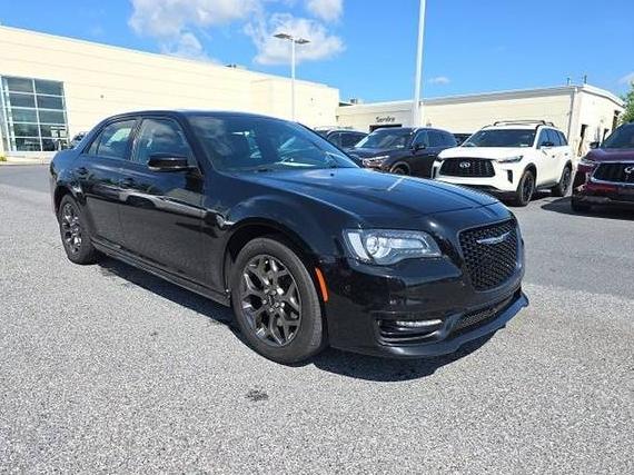 CHRYSLER 300 2018 2C3CCAGG4JH276048 image