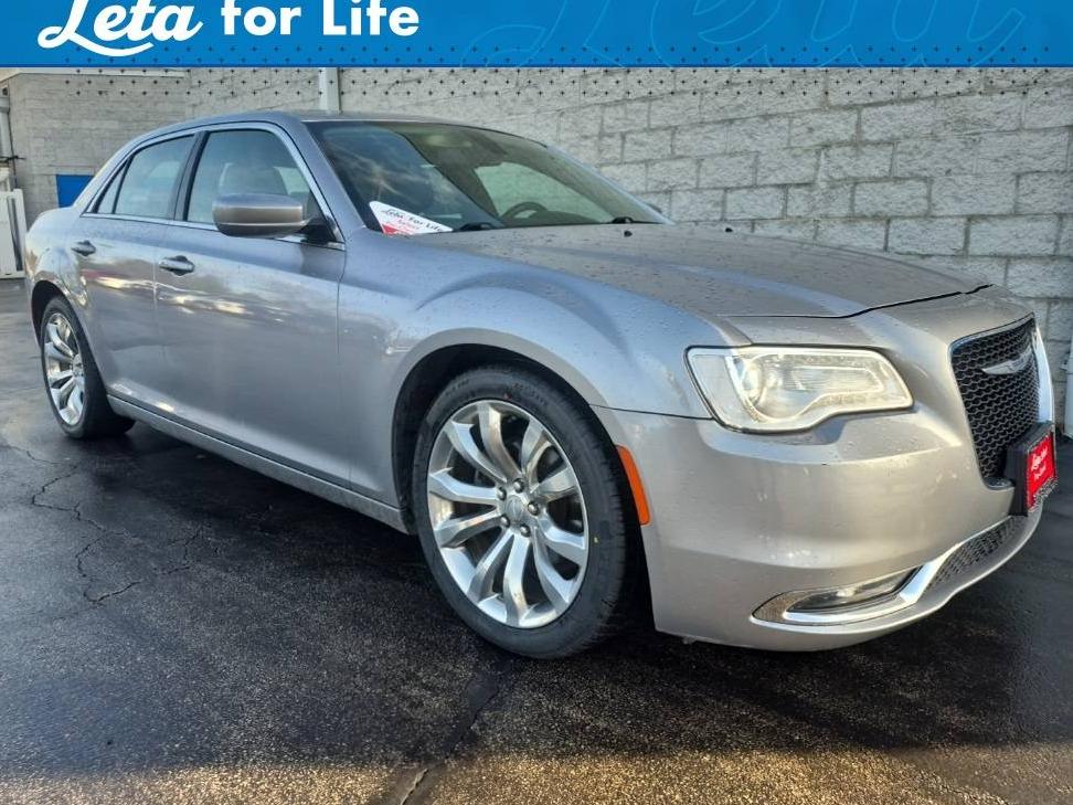 CHRYSLER 300 2018 2C3CCAAG0JH177073 image