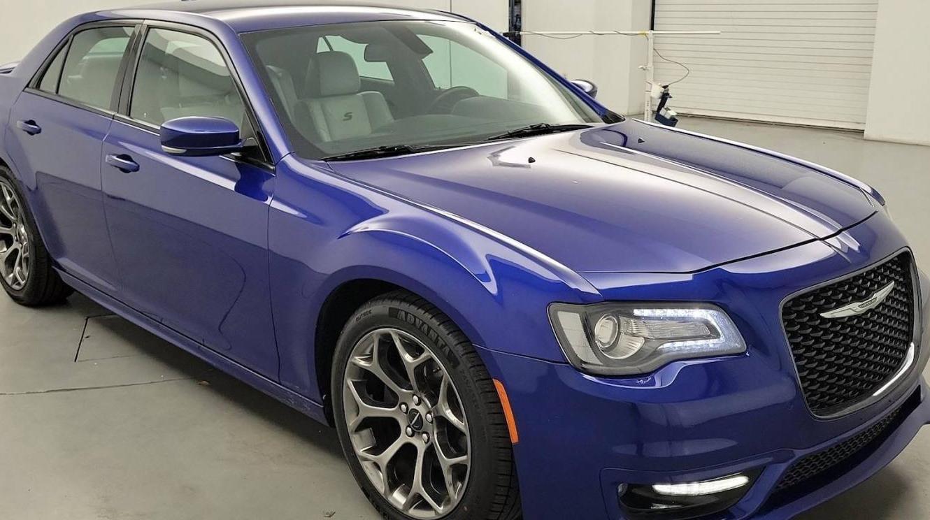 CHRYSLER 300 2018 2C3CCABG7JH191115 image