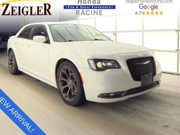 CHRYSLER 300 2018 2C3CCABG3JH239872 image