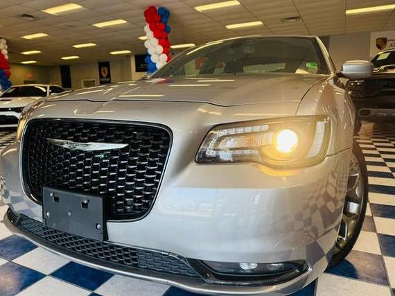 CHRYSLER 300 2018 2C3CCABG2JH234890 image