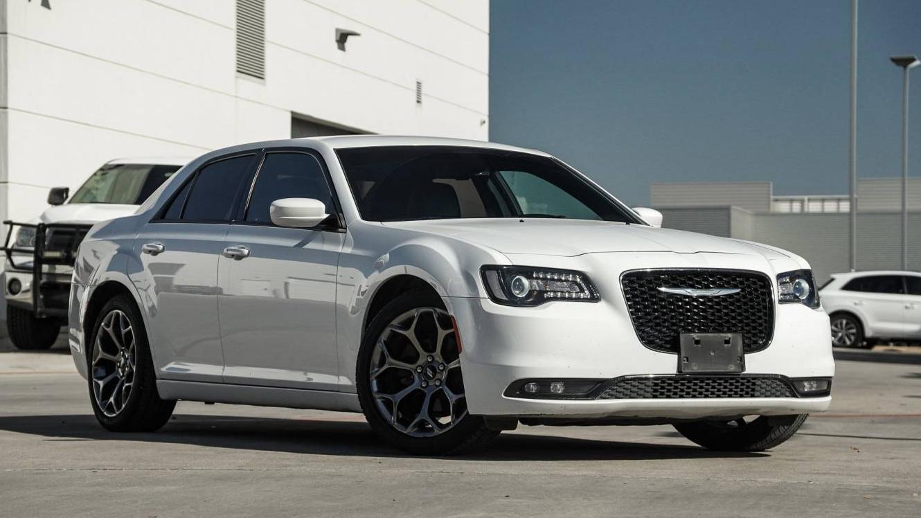 CHRYSLER 300 2018 2C3CCABG0JH234192 image