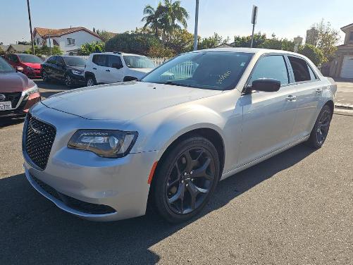 CHRYSLER 300 2021 2C3CCAAG6MH572136 image CHRYSLER 300 2021 2C3CCAAG6MH572136 image