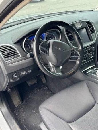 CHRYSLER 300 2021 2C3CCAAG5MH657579 image