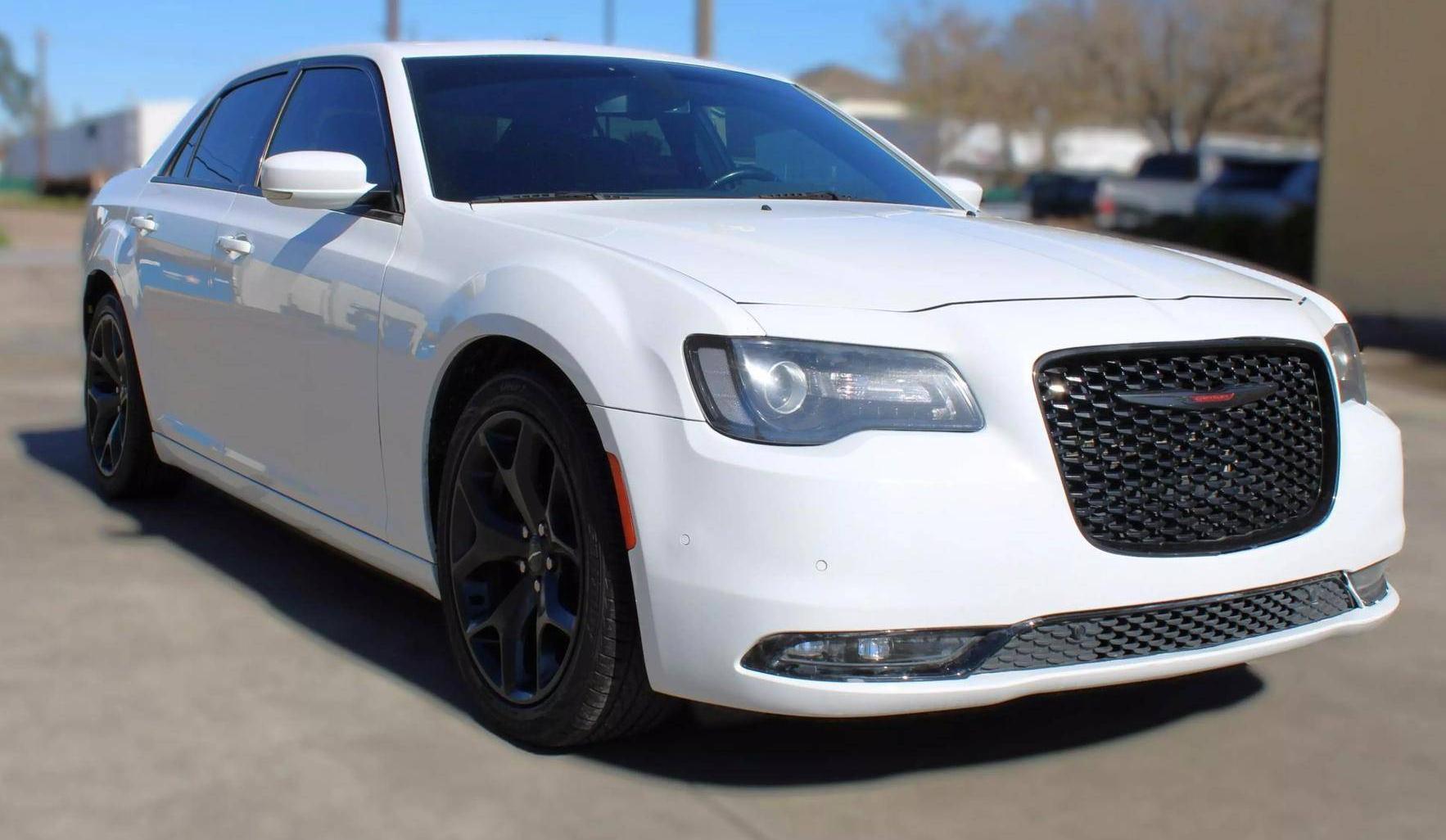 CHRYSLER 300 2021 2C3CCABG4MH537173 image