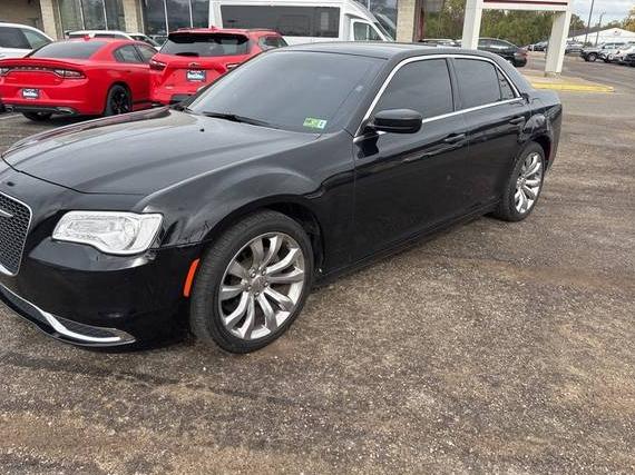 CHRYSLER 300 2017 2C3CCAAG7HH617817 image