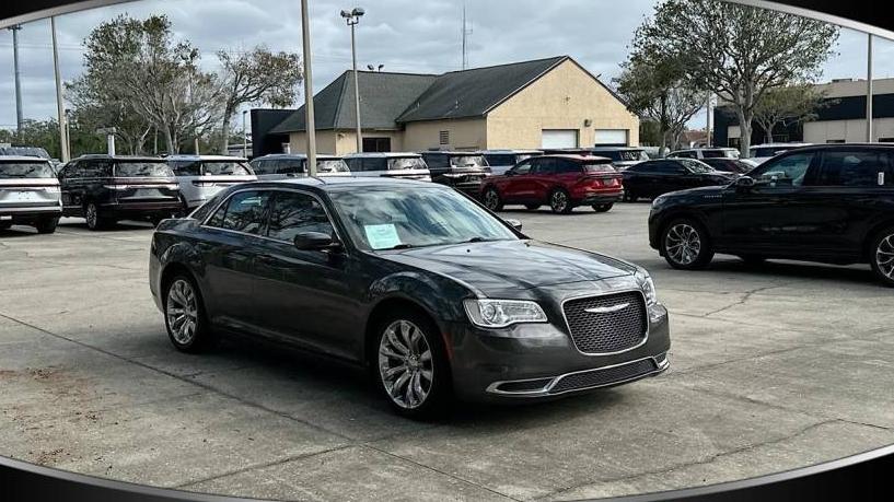 CHRYSLER 300 2017 2C3CCAAG8HH582396 image