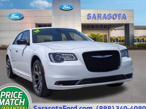 CHRYSLER 300 2017 2C3CCAAG2HH653446 image