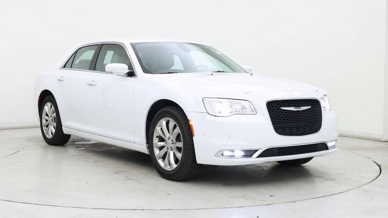 CHRYSLER 300 2020 2C3CCARG2LH131896 image