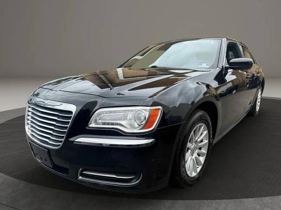 CHRYSLER 300 2013 2C3CCAAG4DH557800 image