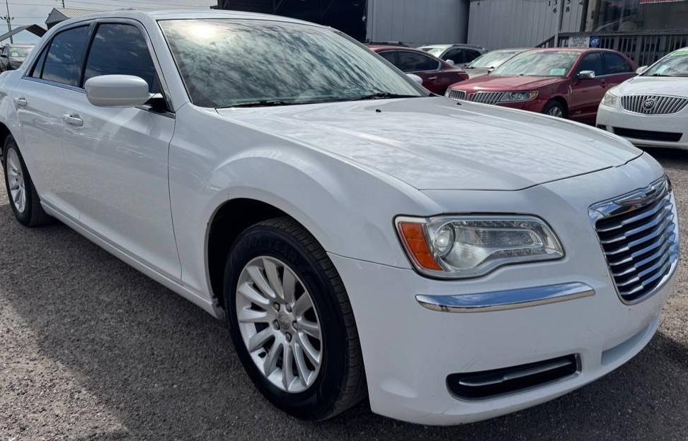 CHRYSLER 300 2014 2C3CCAAG5EH127579 image