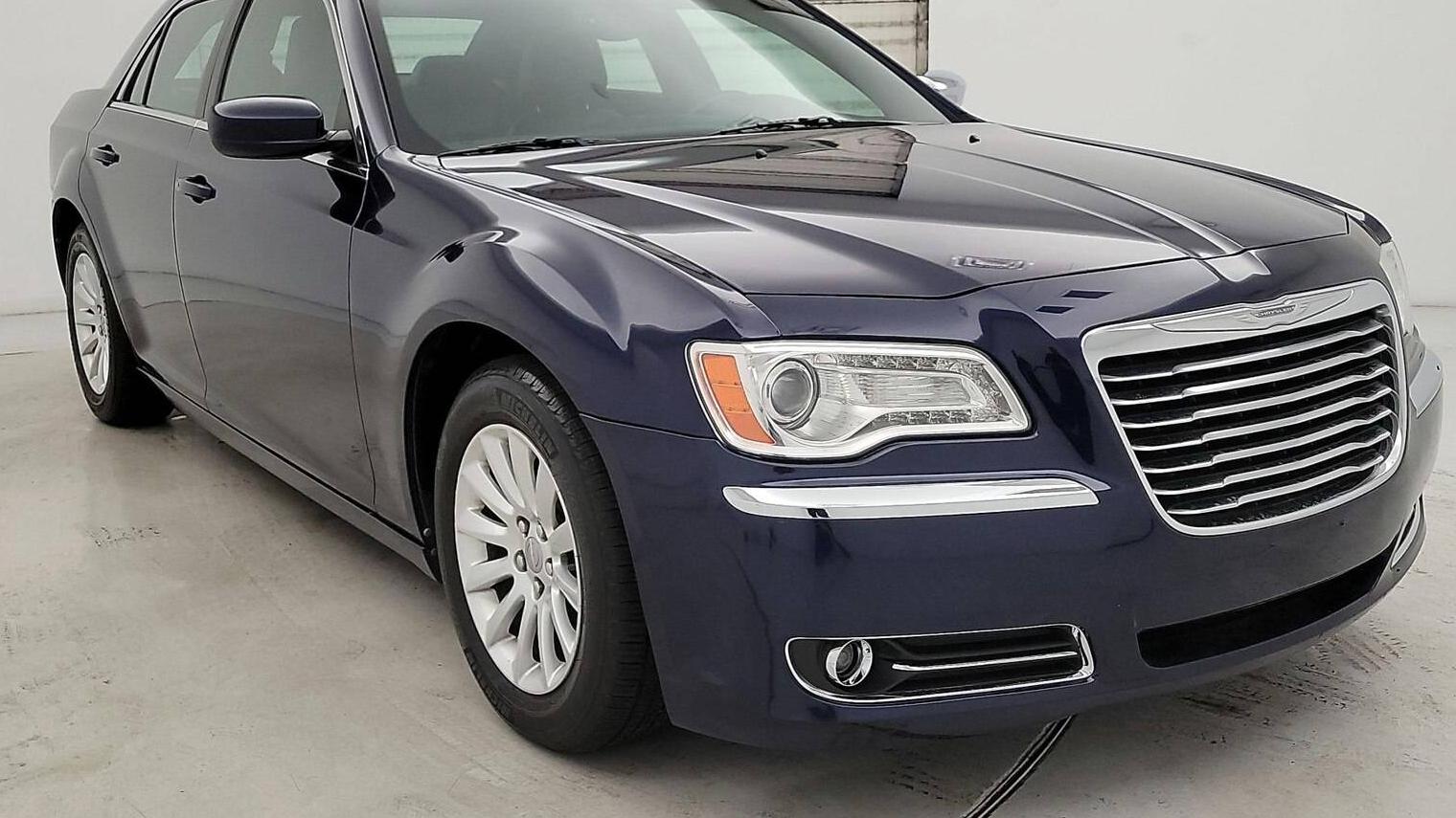 CHRYSLER 300 2014 2C3CCAAGXEH138738 image