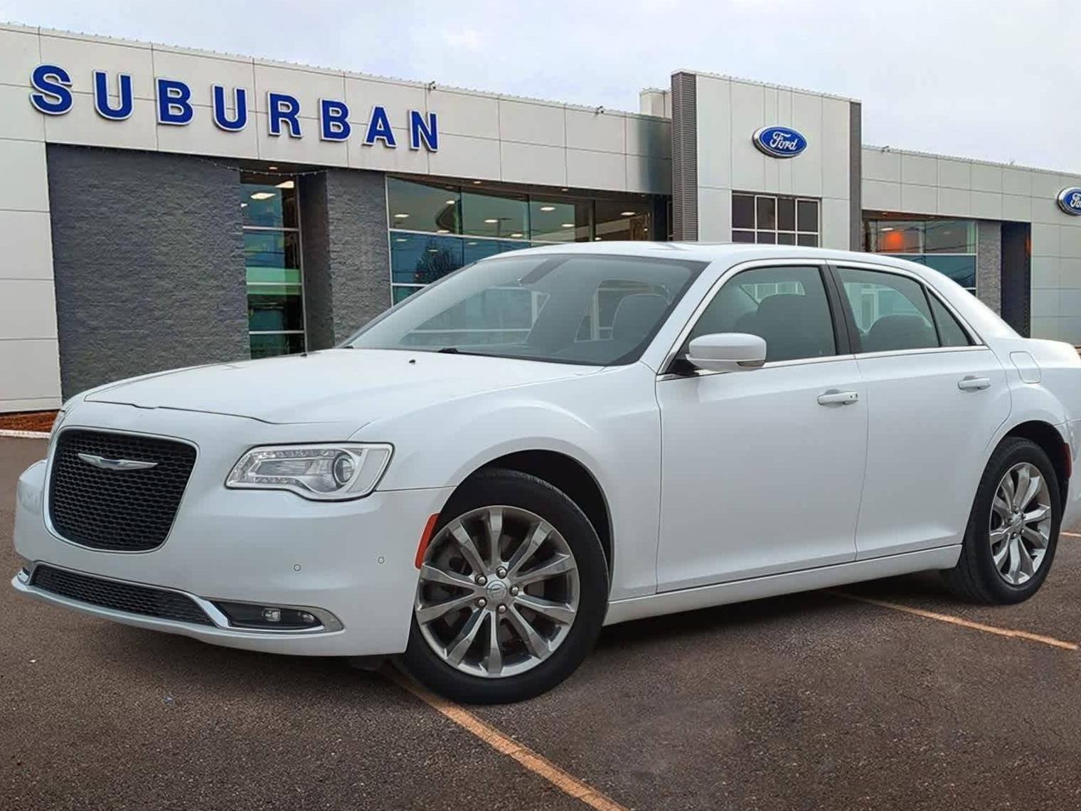 CHRYSLER 300 2015 2C3CCARG4FH831486 image