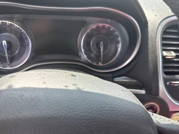 CHRYSLER 300 2015 2C3CCAAG3FH755061 image