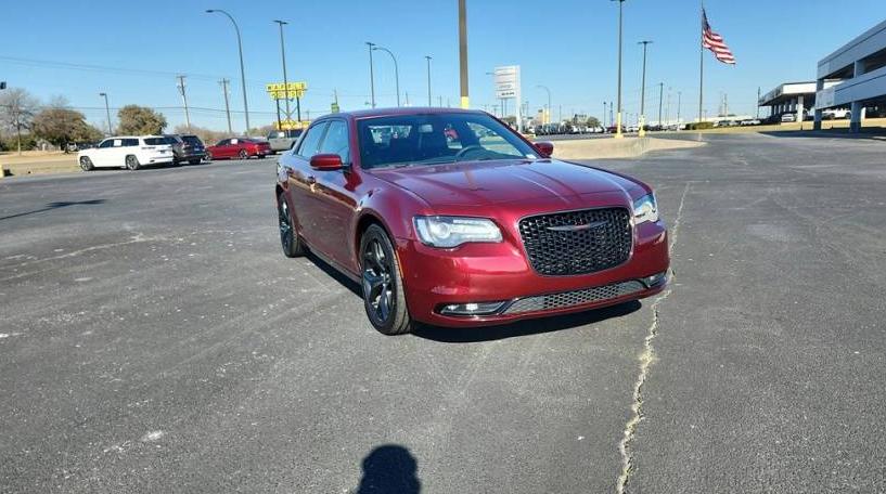 CHRYSLER 300 2022 2C3CCABG5NH221766 image