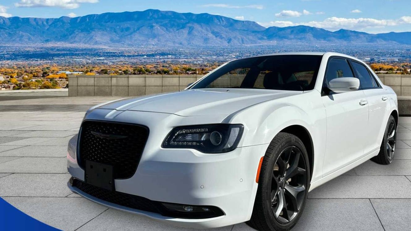 CHRYSLER 300 2022 2C3CCABG1NH111636 image