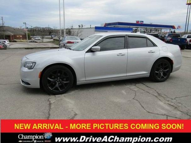 CHRYSLER 300 2022 2C3CCABG2NH167598 image