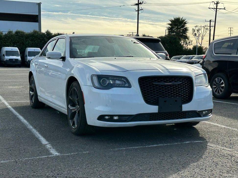 CHRYSLER 300 2022 2C3CCABG3NH150745 image