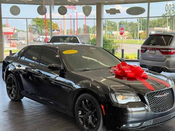 CHRYSLER 300 2022 2C3CCABG2NH130891 image
