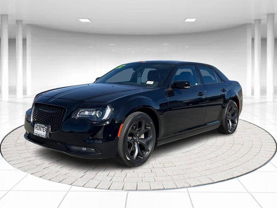 CHRYSLER 300 2022 2C3CCABG6NH187000 image