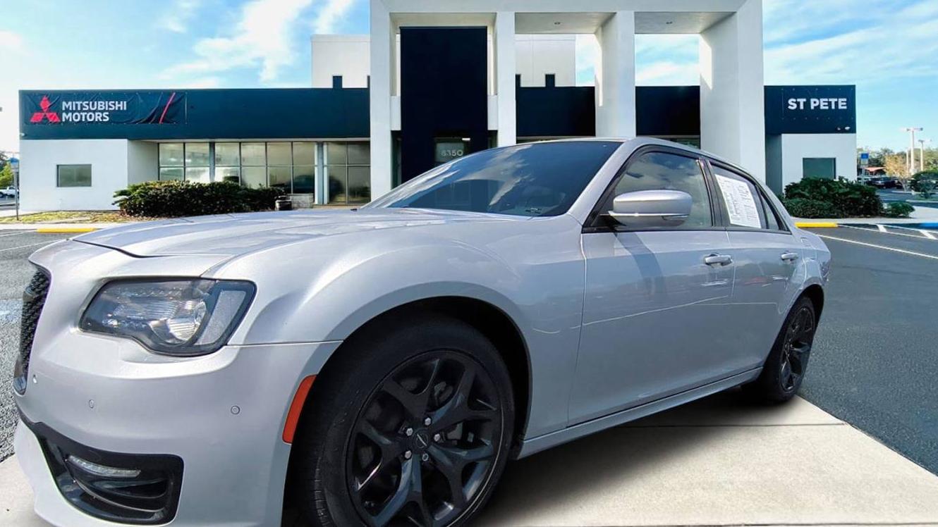 CHRYSLER 300 2022 2C3CCABT5NH232747 image