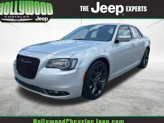 CHRYSLER 300 2022 2C3CCABG0NH236448 image