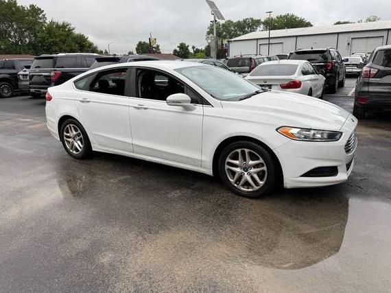 FORD FUSION 2016 3FA6P0H71GR325893 image