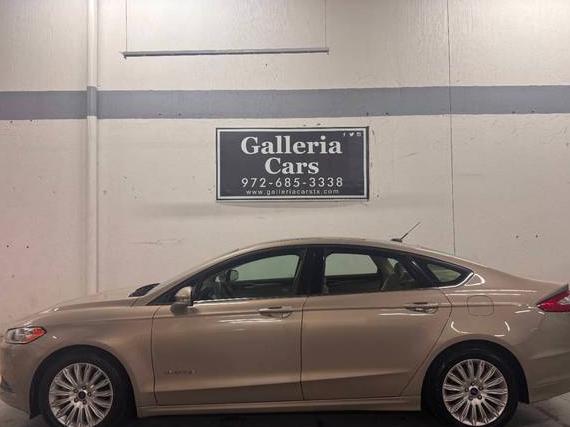 FORD FUSION 2016 3FA6P0LU9GR186545 image