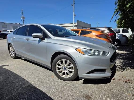FORD FUSION 2016 3FA6P0G74GR337988 image