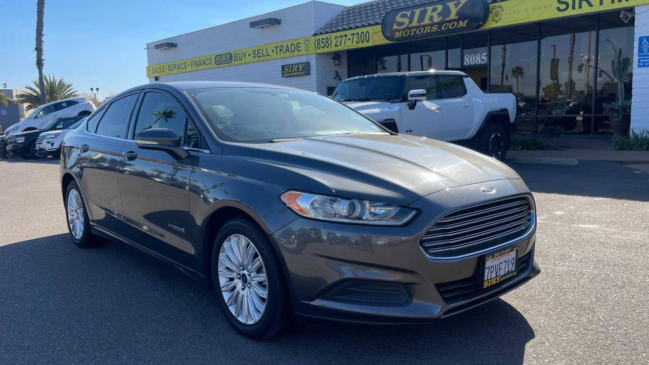 FORD FUSION 2016 3FA6P0LU9GR329073 image