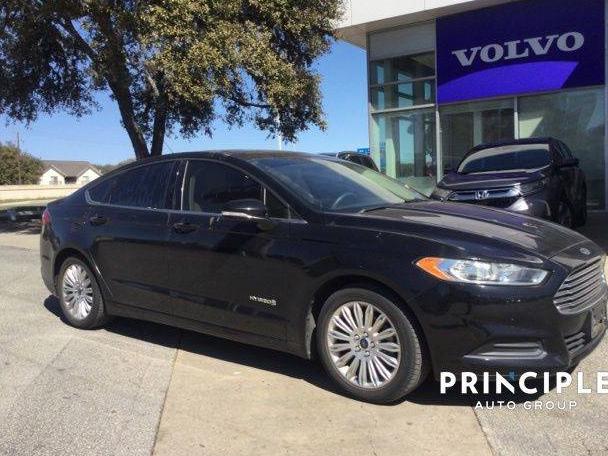 FORD FUSION 2016 3FA6P0LUXGR405903 image