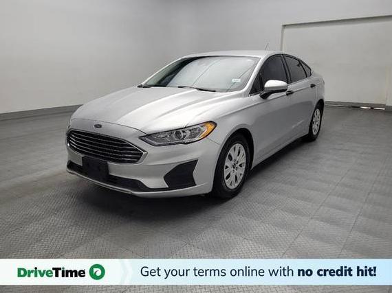 FORD FUSION 2019 3FA6P0G75KR170484 image