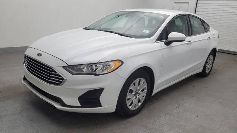 FORD FUSION 2019 3FA6P0G72KR245819 image