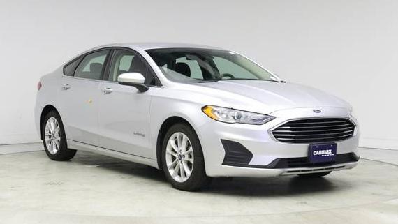 FORD FUSION 2019 3FA6P0LU0KR135010 image FORD FUSION 2019 3FA6P0LU0KR135010 image