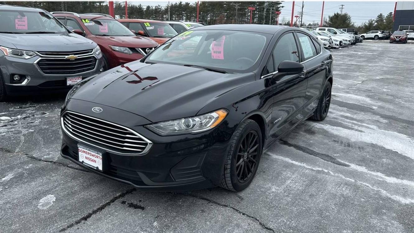 FORD FUSION 2019 3FA6P0LU9KR156857 image