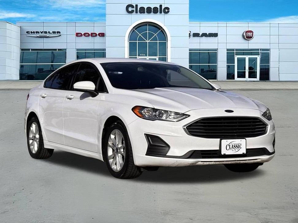 FORD FUSION 2019 3FA6P0H72KR218909 image