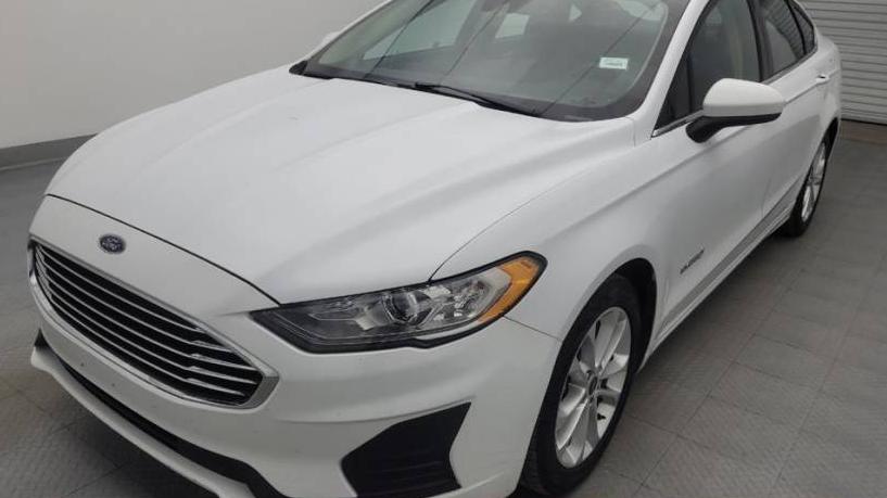 FORD FUSION 2019 3FA6P0LU7KR200421 image