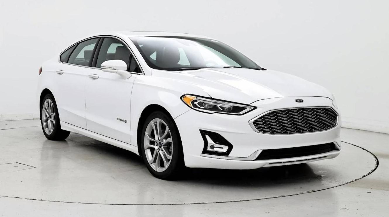 FORD FUSION 2019 3FA6P0RU1KR256197 image