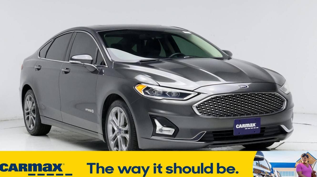 FORD FUSION 2019 3FA6P0RU7KR105445 image