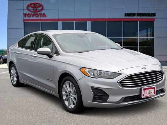 FORD FUSION 2019 3FA6P0LU0KR153300 image