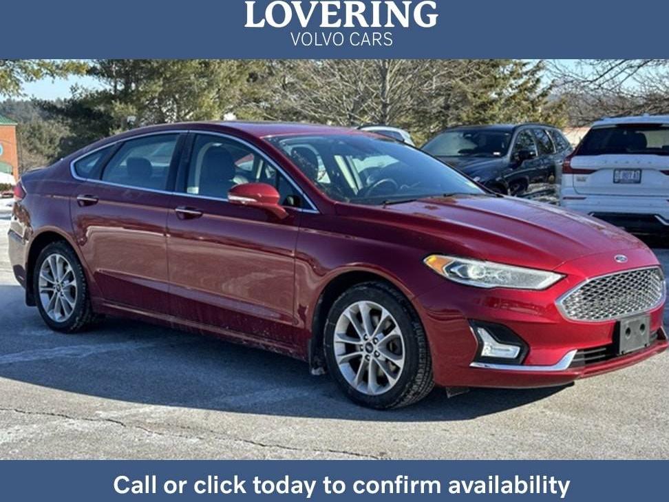 FORD FUSION 2019 3FA6P0SU8KR212854 image