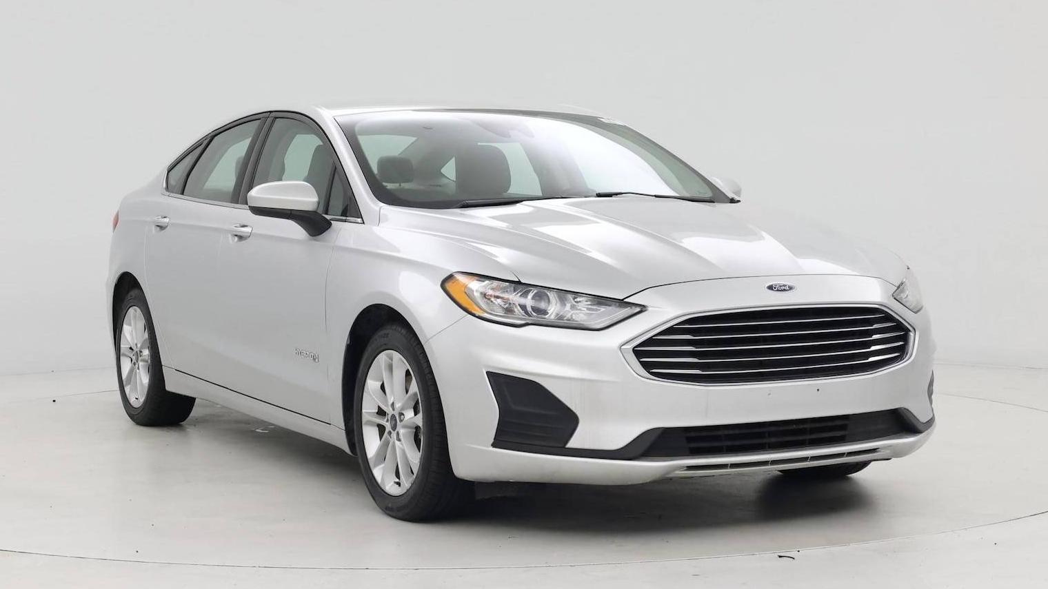 FORD FUSION 2019 3FA6P0LU1KR240879 image