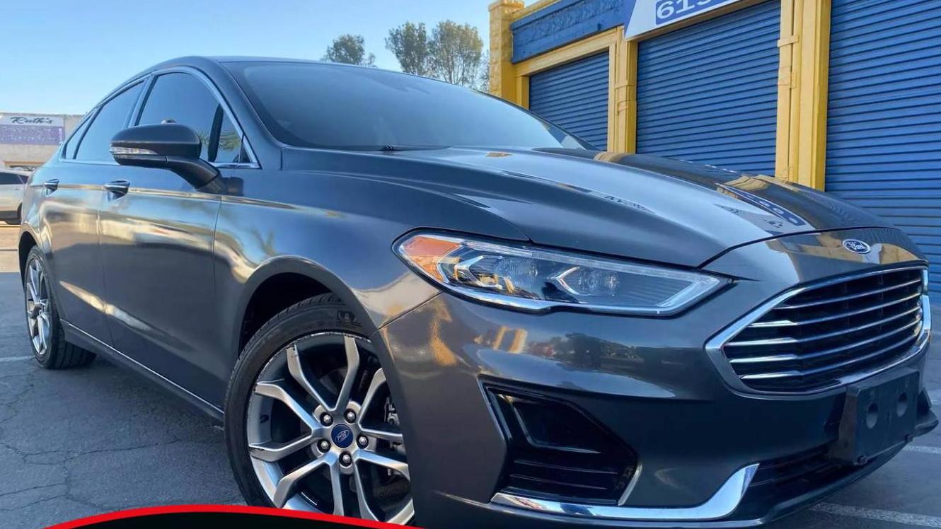 FORD FUSION 2019 3FA6P0CD1KR139423 image